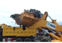 LAWMA begins massive waste evacuation along Lagos-Badagry Expressway