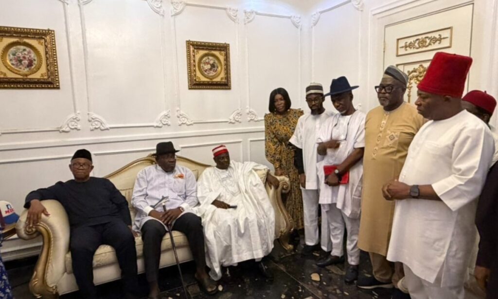 Peter Obi, Kwankwaso storm NDC office Peter Obi Kwankwaso Storm NDC Office 1024x614